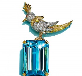 蒂芙尼BLUE BOOK高级珠宝2022 Blue Book铂金及18K黄金镶嵌海蓝宝石，粉色蓝宝石，黄钻及白钻“石上鸟”胸针胸针