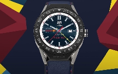 F1新赛季 全新TAG Heuer Connected Modular智能腕表（45毫米）特别版