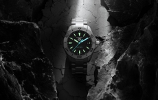 TAG HEUER泰格豪雅推出全新 泰格豪雅竞潜系列（AQUARACER） PROFESSIONAL 200 SOLARGRAPH太阳能腕表  户外运动卓绝伙伴