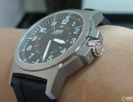 Oris BC3 Air Racing限量表